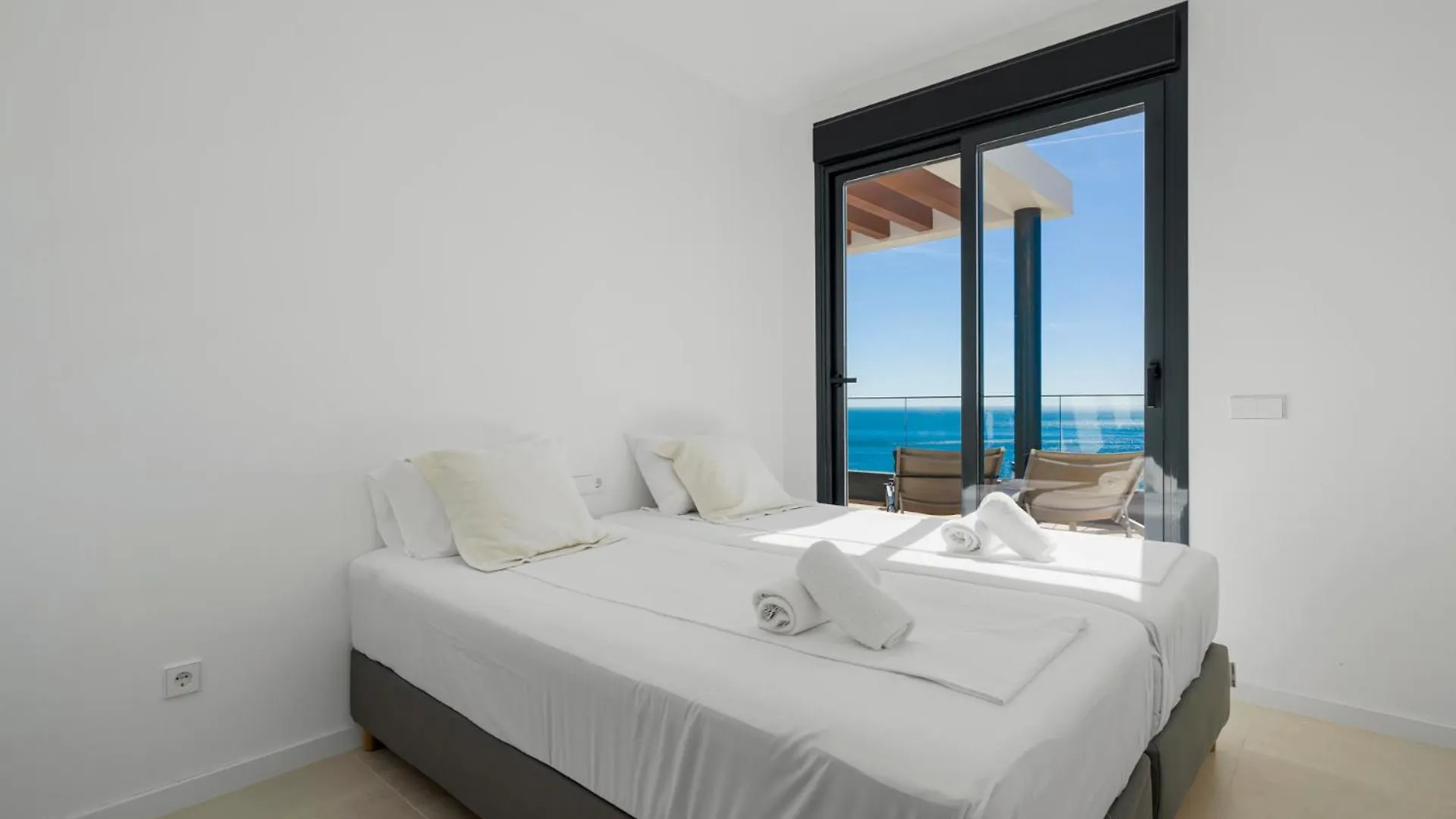 El Higueron Stunning Apartment With A View By Costarentals - Ref 66 Fuengirola 0*,  Spain
